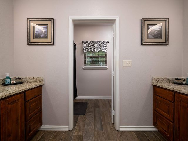 10517 CR 4101, Frankston, TX 75763