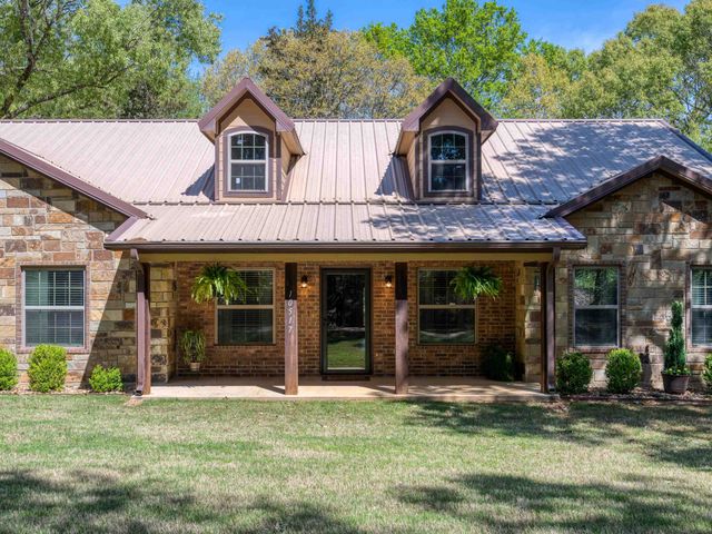 10517 CR 4101, Frankston, TX 75763