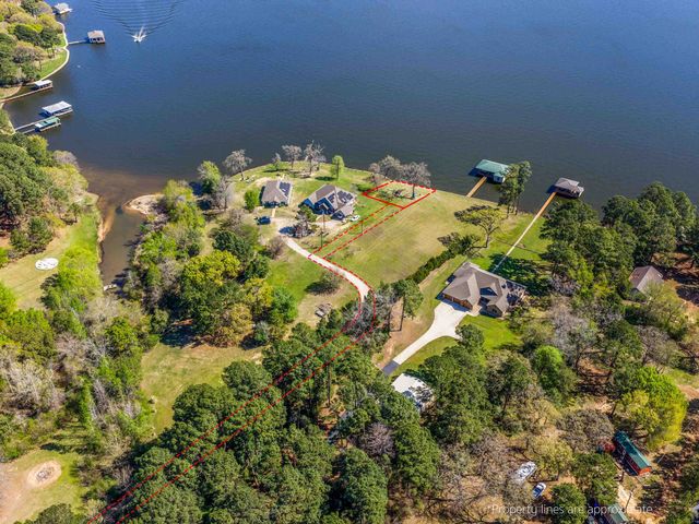 10517 CR 4101, Frankston, TX 75763