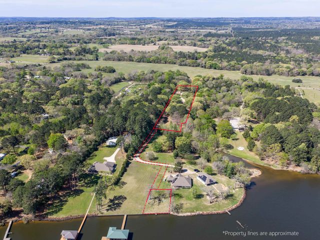 10517 CR 4101, Frankston, TX 75763