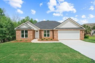 219 Christine Circle, Perry, GA 31069
