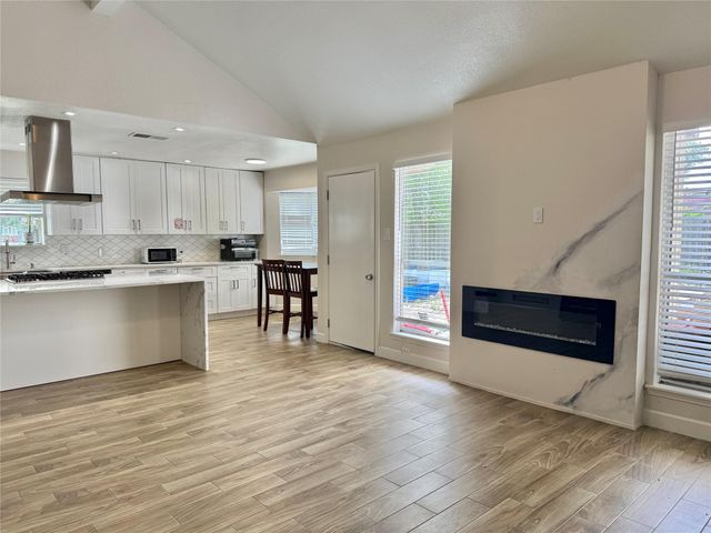 13318 Ascot Glen Lane, Houston, TX 77082