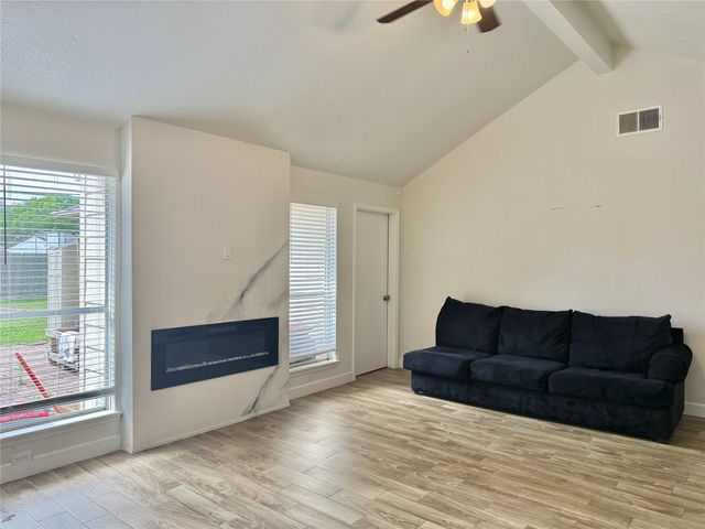 13318 Ascot Glen Lane, Houston, TX 77082