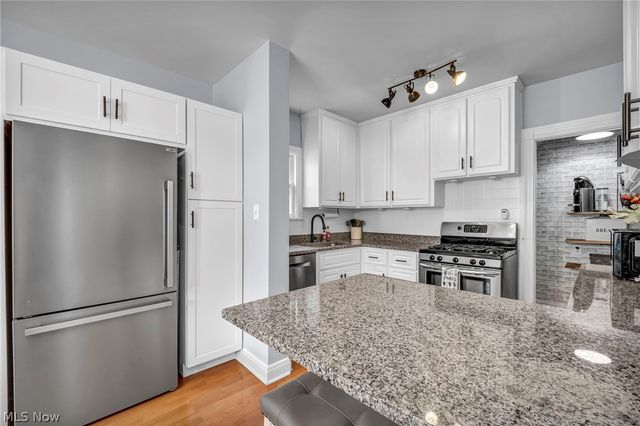 20417 Almar Drive, Shaker Heights, OH 44122