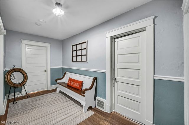20417 Almar Drive, Shaker Heights, OH 44122