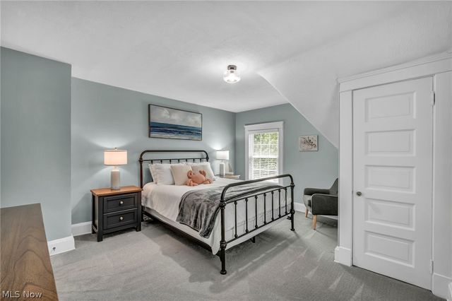 20417 Almar Drive, Shaker Heights, OH 44122