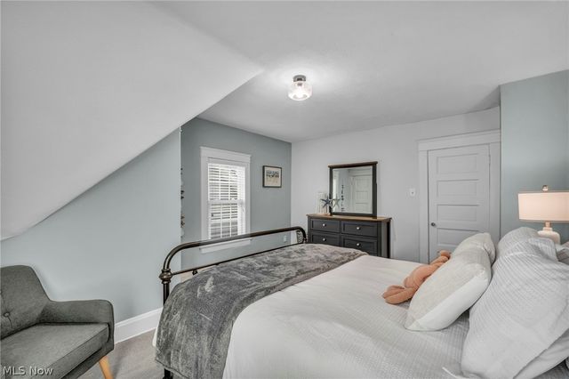 20417 Almar Drive, Shaker Heights, OH 44122