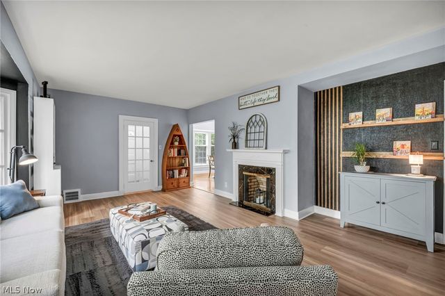 20417 Almar Drive, Shaker Heights, OH 44122