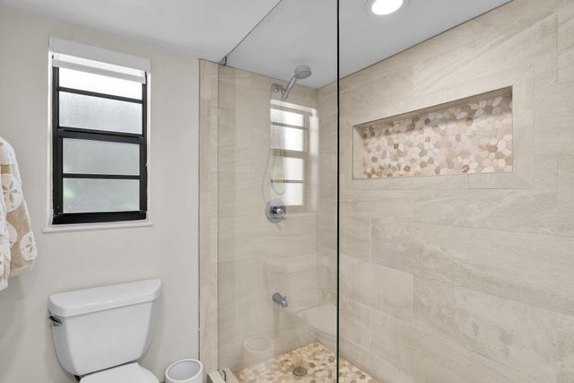 88181 Old Hwy Apt G4, Plantation Key, FL 33036