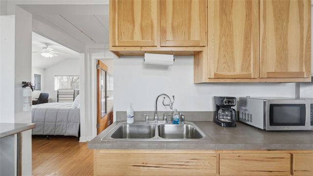 218 Little Ranch RD E, Red Rock, TX 78662