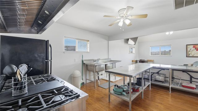 218 Little Ranch RD E, Red Rock, TX 78662