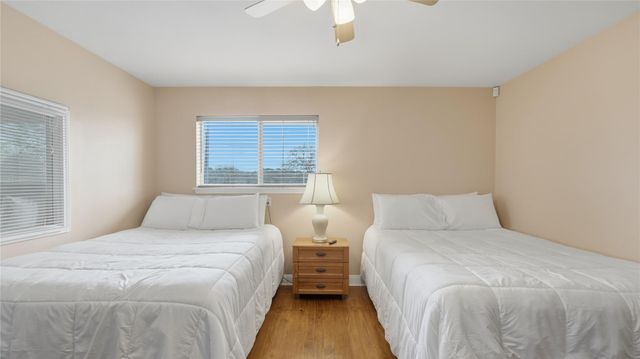 218 Little Ranch RD E, Red Rock, TX 78662