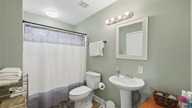 218 Little Ranch RD E, Red Rock, TX 78662