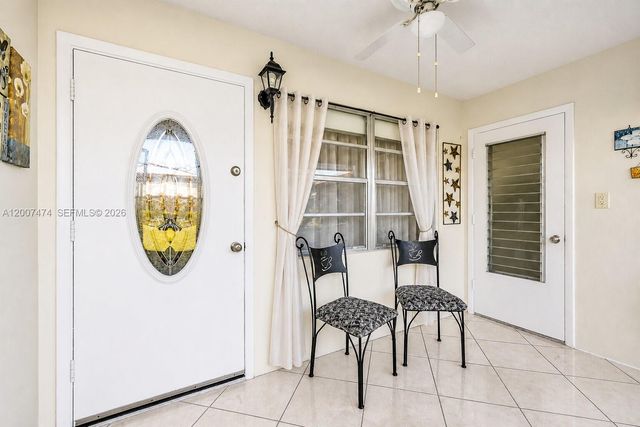5300 Washington Street H137, Hollywood, FL 33021