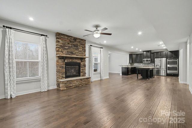 10474 Black Locust Lane, Charlotte, NC 28215