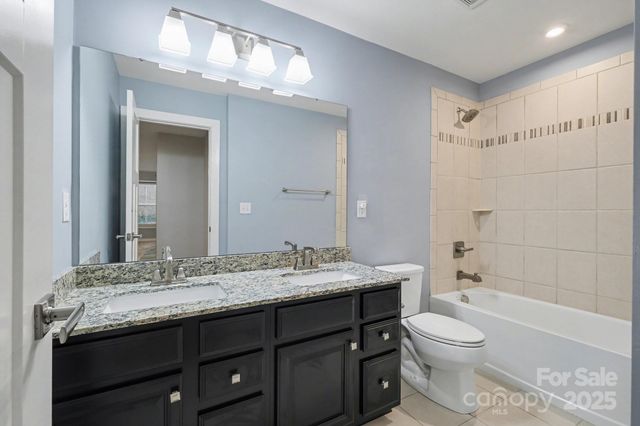 10474 Black Locust Lane, Charlotte, NC 28215