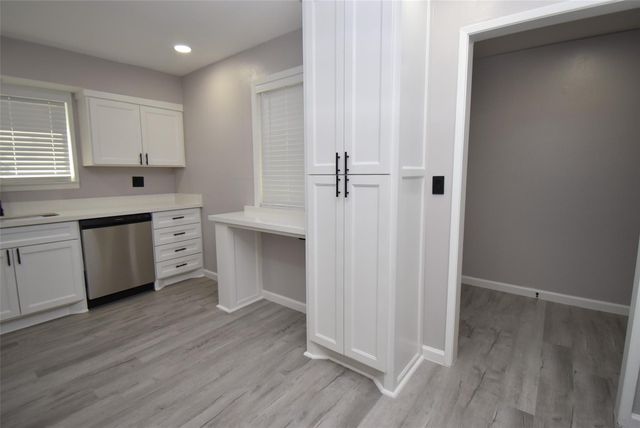 16587 El Camino Real, Houston, TX 77062