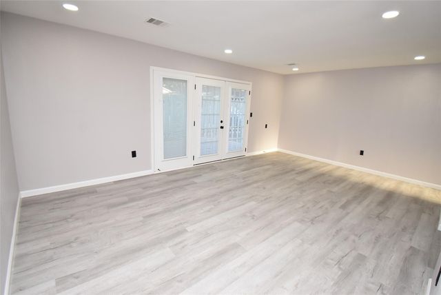 16587 El Camino Real, Houston, TX 77062