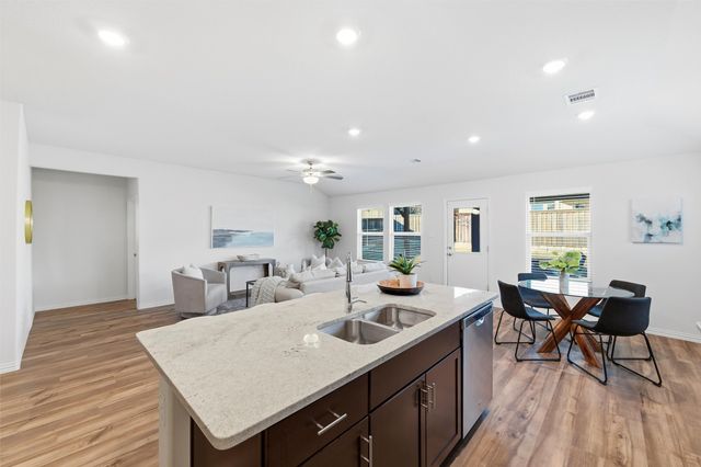 10424 Colina Drive, Fort Worth, TX 76126