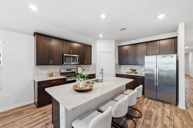 10424 Colina Drive, Fort Worth, TX 76126