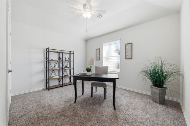 10424 Colina Drive, Fort Worth, TX 76126