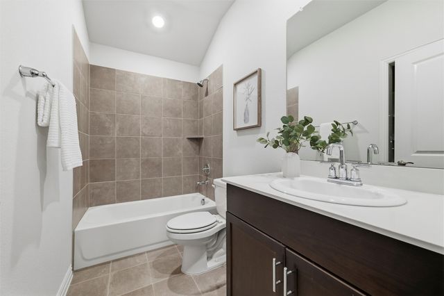 10424 Colina Drive, Fort Worth, TX 76126