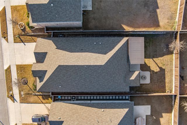 10424 Colina Drive, Fort Worth, TX 76126