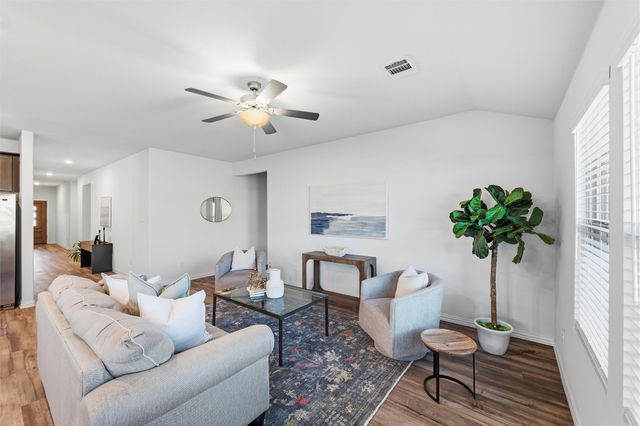 10424 Colina Drive, Fort Worth, TX 76126