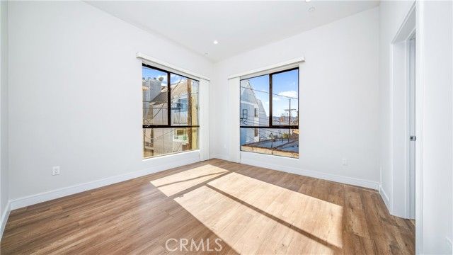 1128 Stanley Avenue D, Glendale, CA 91206