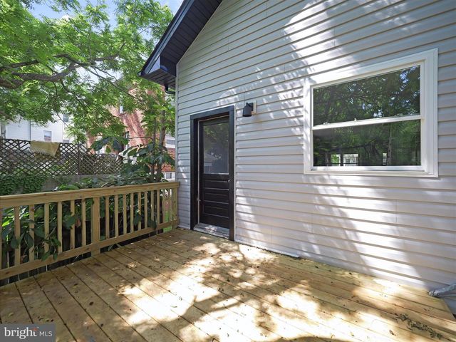 120 E SOUTH ST, Martinsburg, WV 25401