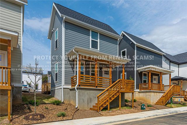 3124 W Salida Lane, Fayetteville, AR 72704