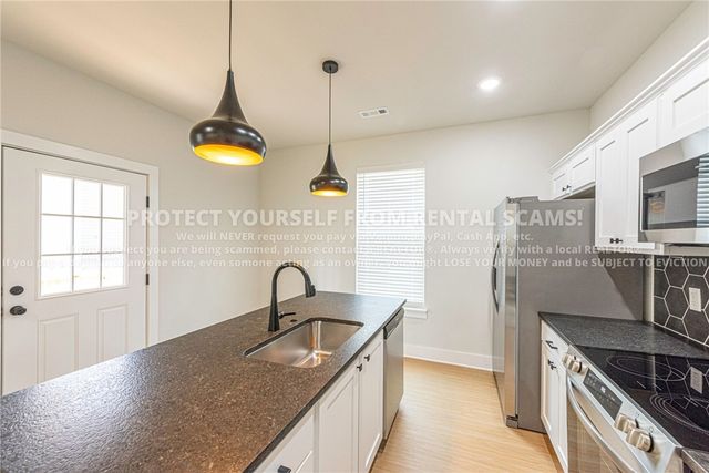 3124 W Salida Lane, Fayetteville, AR 72704