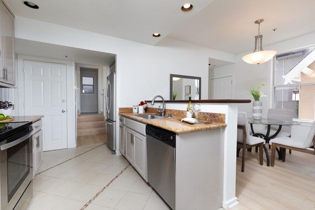 205 Roosevelt Terrace, Santa Cruz, CA 95060