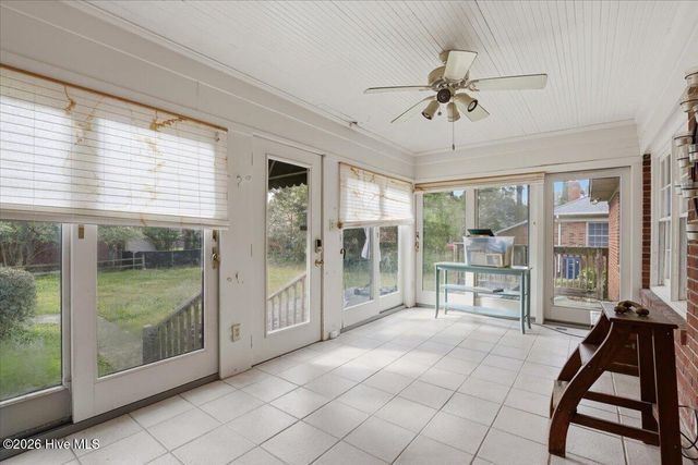 1600 Saint Andrews Place, Kinston, NC 28504