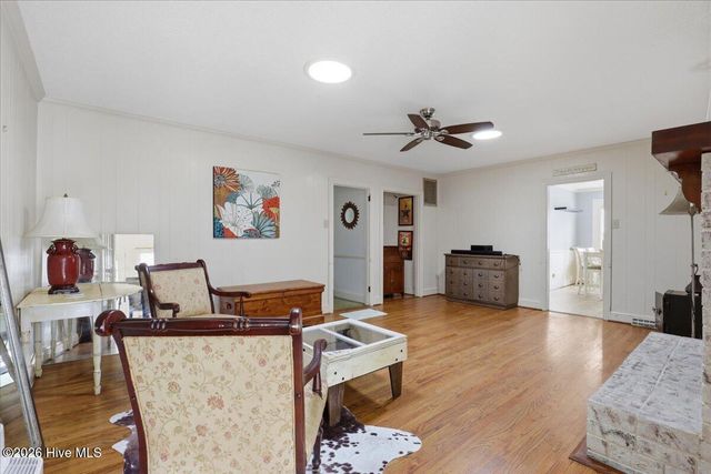 1600 Saint Andrews Place, Kinston, NC 28504