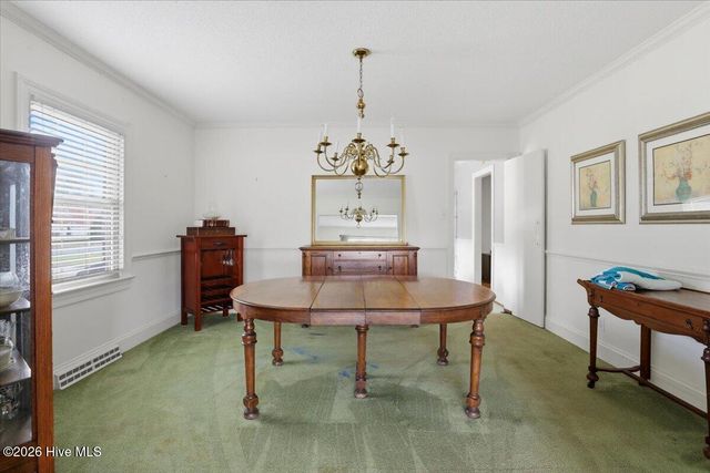 1600 Saint Andrews Place, Kinston, NC 28504