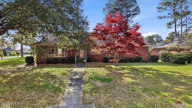 1600 Saint Andrews Place, Kinston, NC 28504