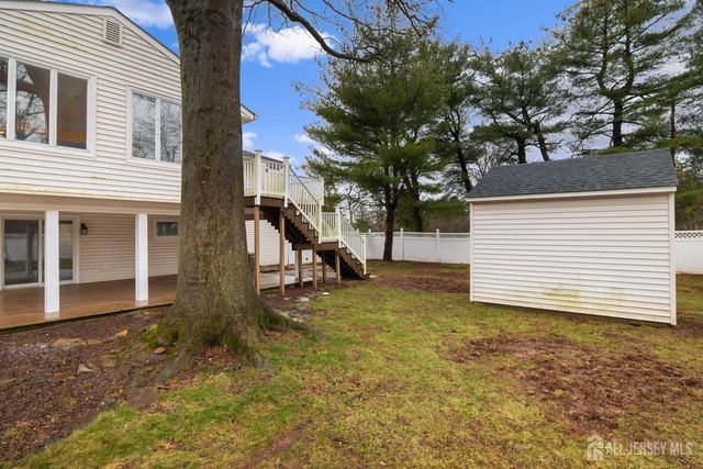 4 Seymour Terrace, Piscataway, NJ 08854