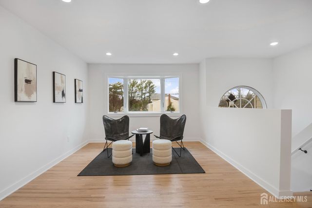 4 Seymour Terrace, Piscataway, NJ 08854