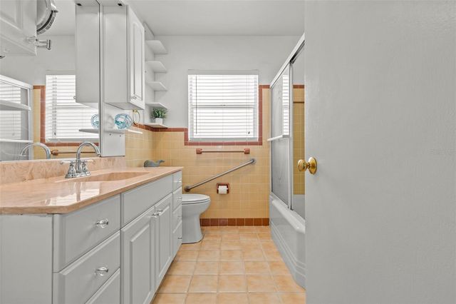 2087 DRUID ROAD E, Clearwater, FL 33764