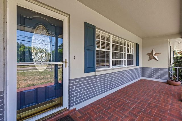 2087 DRUID ROAD E, Clearwater, FL 33764