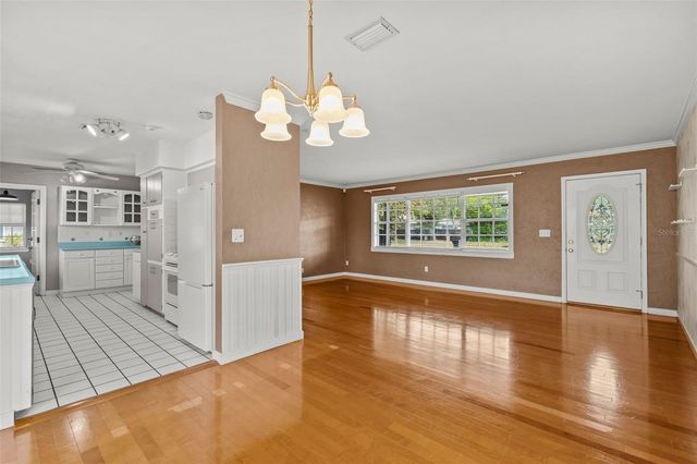 2087 DRUID ROAD E, Clearwater, FL 33764