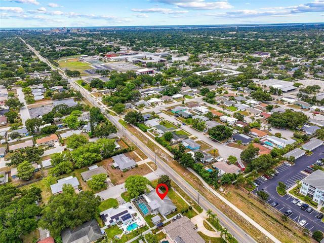 2087 DRUID ROAD E, Clearwater, FL 33764