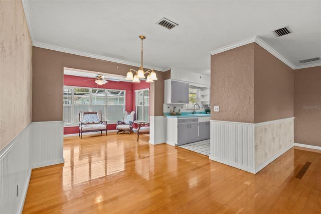 2087 DRUID ROAD E, Clearwater, FL 33764