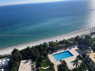 881 Ocean Dr 18B, Key Biscayne, FL 33149