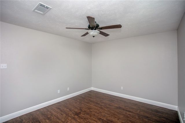 4507 Taft Court, Bryan, TX 77802
