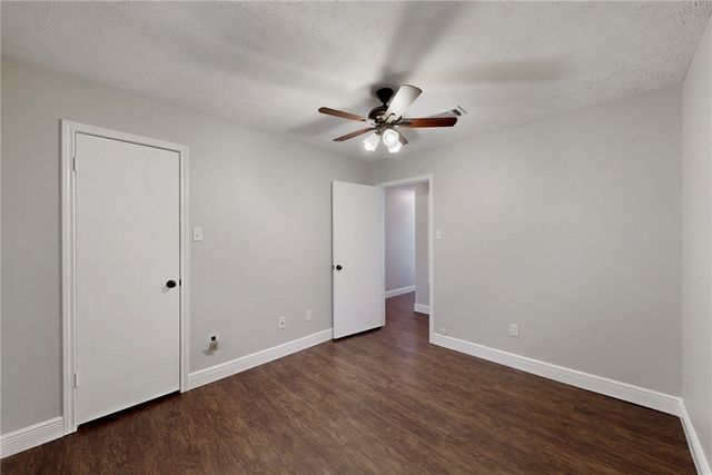 4507 Taft Court, Bryan, TX 77802