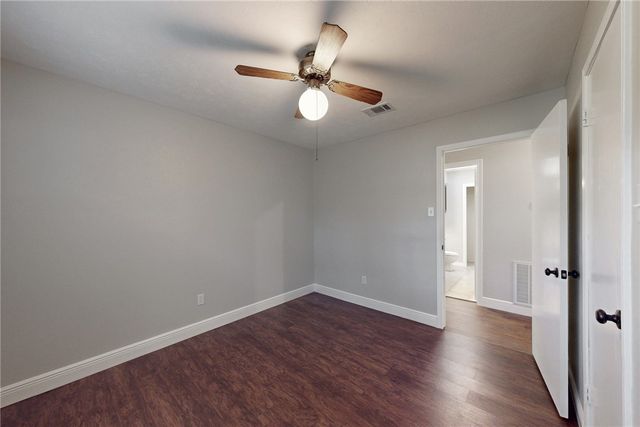 4507 Taft Court, Bryan, TX 77802