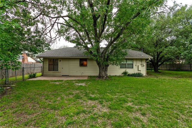 4507 Taft Court, Bryan, TX 77802