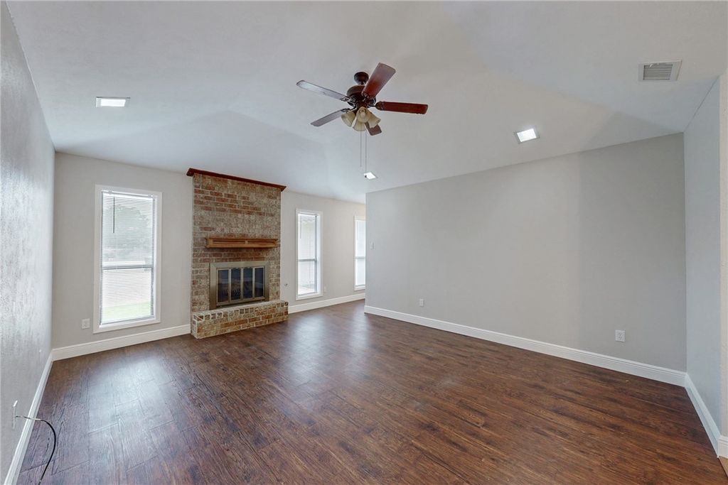 4507 Taft Court, Bryan, TX 77802 — photo 4